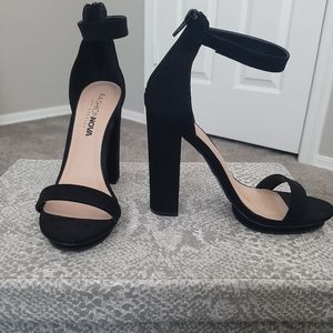 Fashion Nova black heels